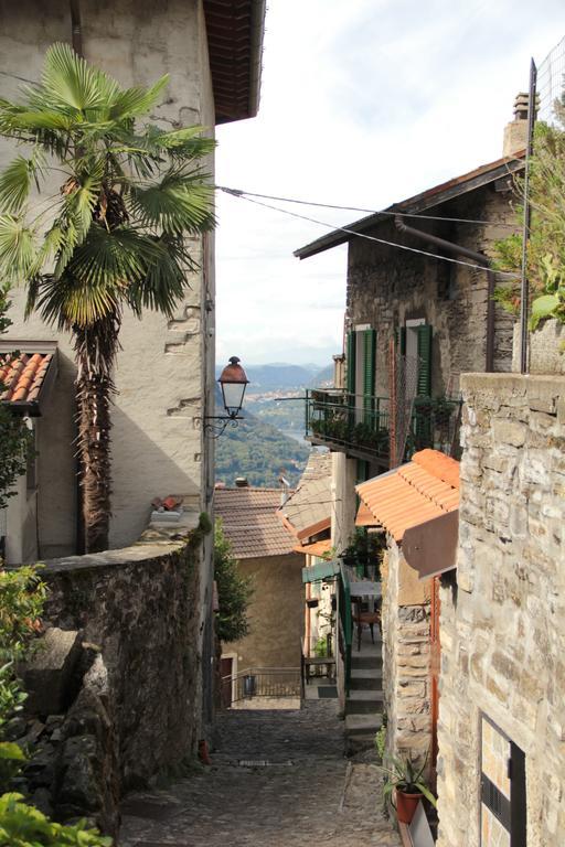 Casa Filomena Bed & Breakfast Faggeto Lario Eksteriør bilde